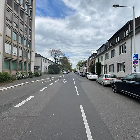 Elegant With Garden Access-bonn