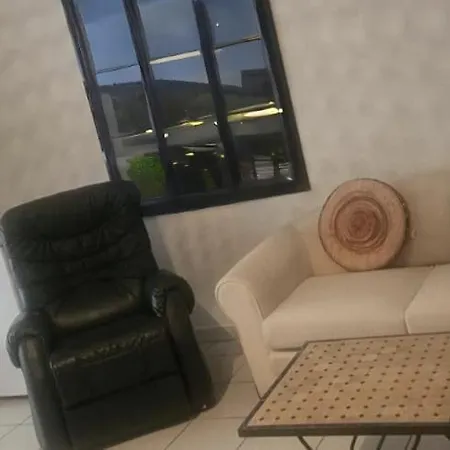Elegant With Garden Access-bonn Apartman *