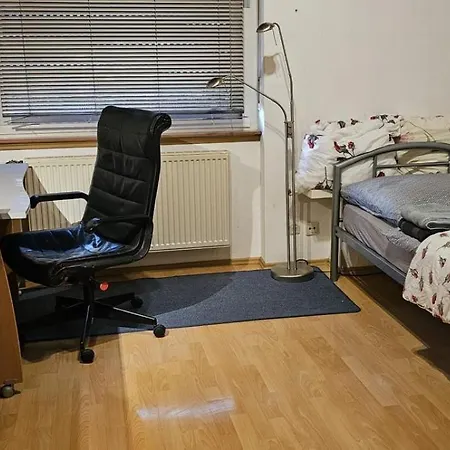 Elegant With Garden Access-bonn Apartman *